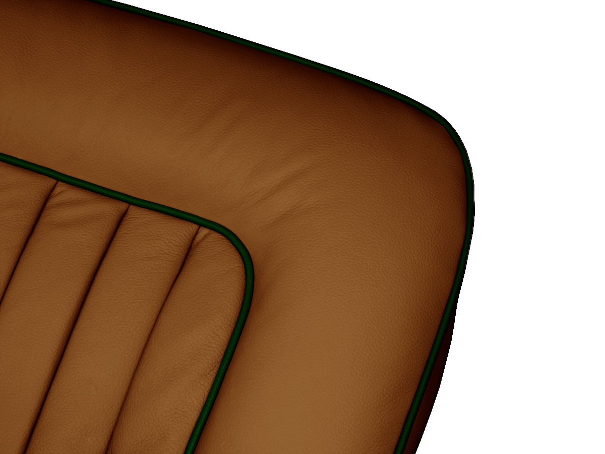 Hazelnut with Green Piping